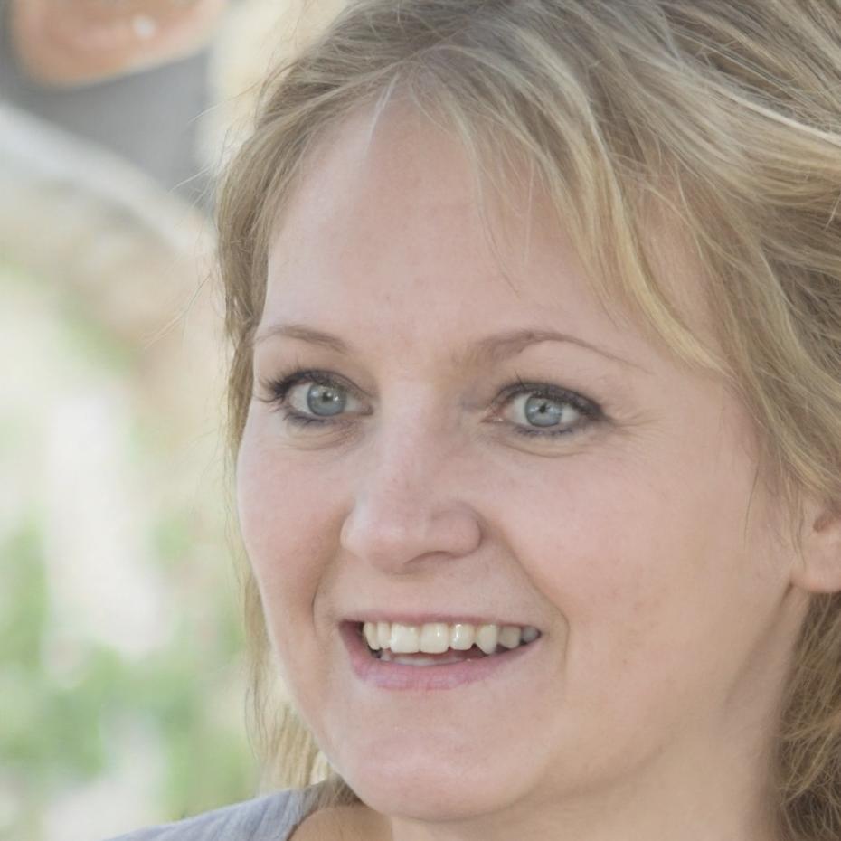 Милица Рокицки - специалист по рискам